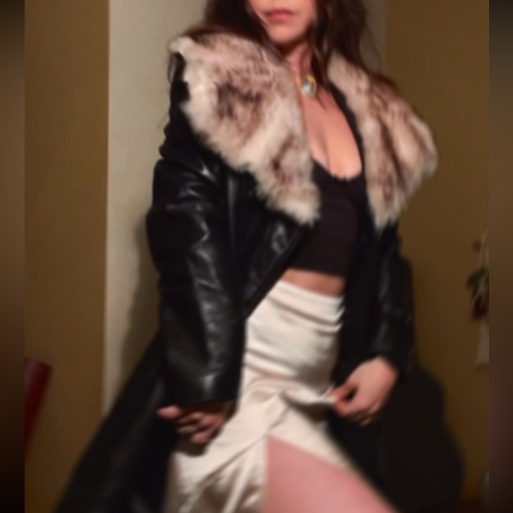 Vintage 70s Black Leather Jacket with Fur Collar